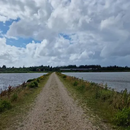 Renovated Retreat With Pool - By Traum Feriehus