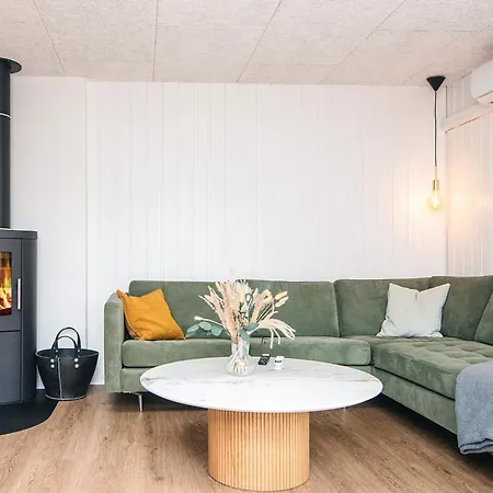 Hébergement de vacances Renovated Retreat With Pool - By Traum