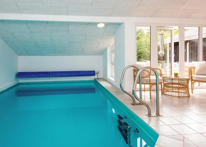 Hébergement de vacances Renovated Retreat With Pool - By Traum