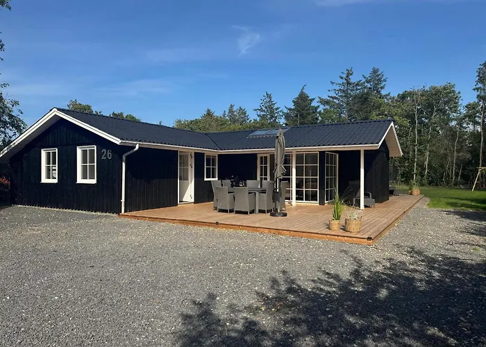 Renovated Retreat With Pool - By Traum Hébergement de vacances *