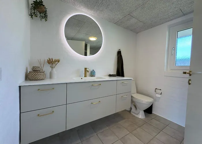 Renovated Retreat With Pool - By Traum *