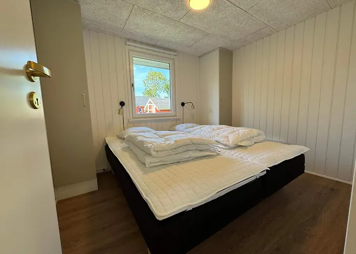 Renovated Retreat With Pool - By Traum Hébergement de vacances *