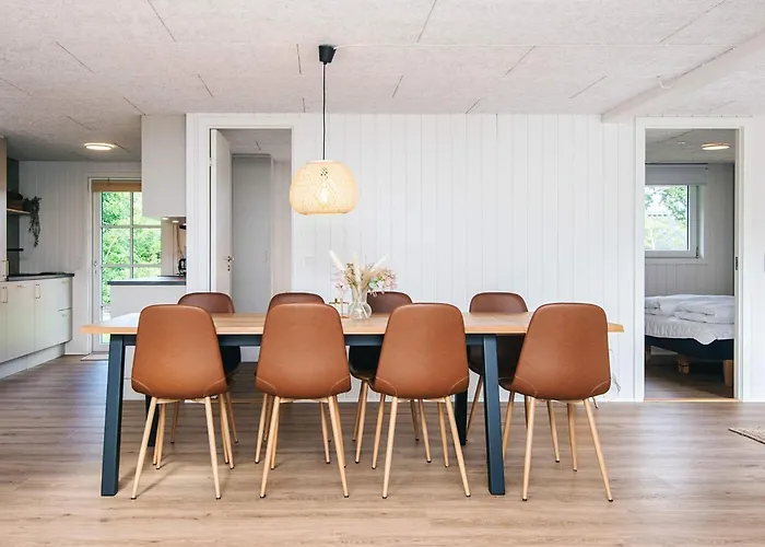 Renovated Retreat With Pool - By Traum Hébergement de vacances *