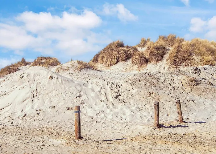 Hébergement de vacances Renovated Retreat With Pool - By Traum