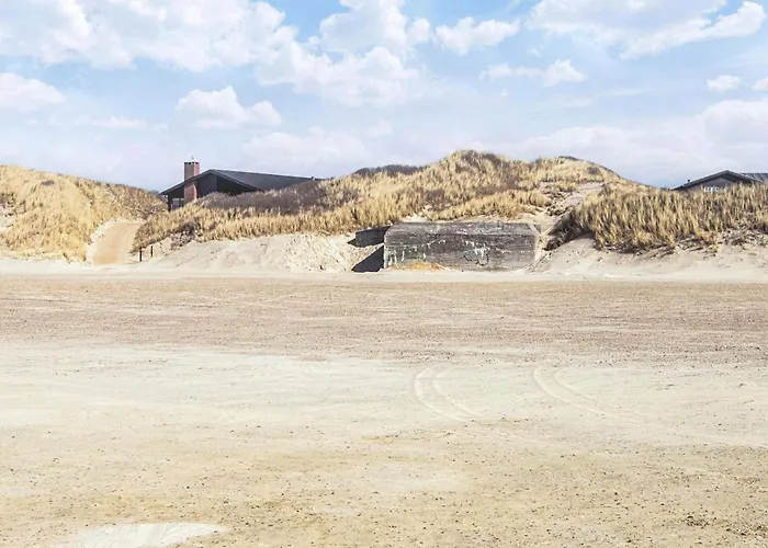 Renovated Retreat With Pool - By Traum * Henne Strand